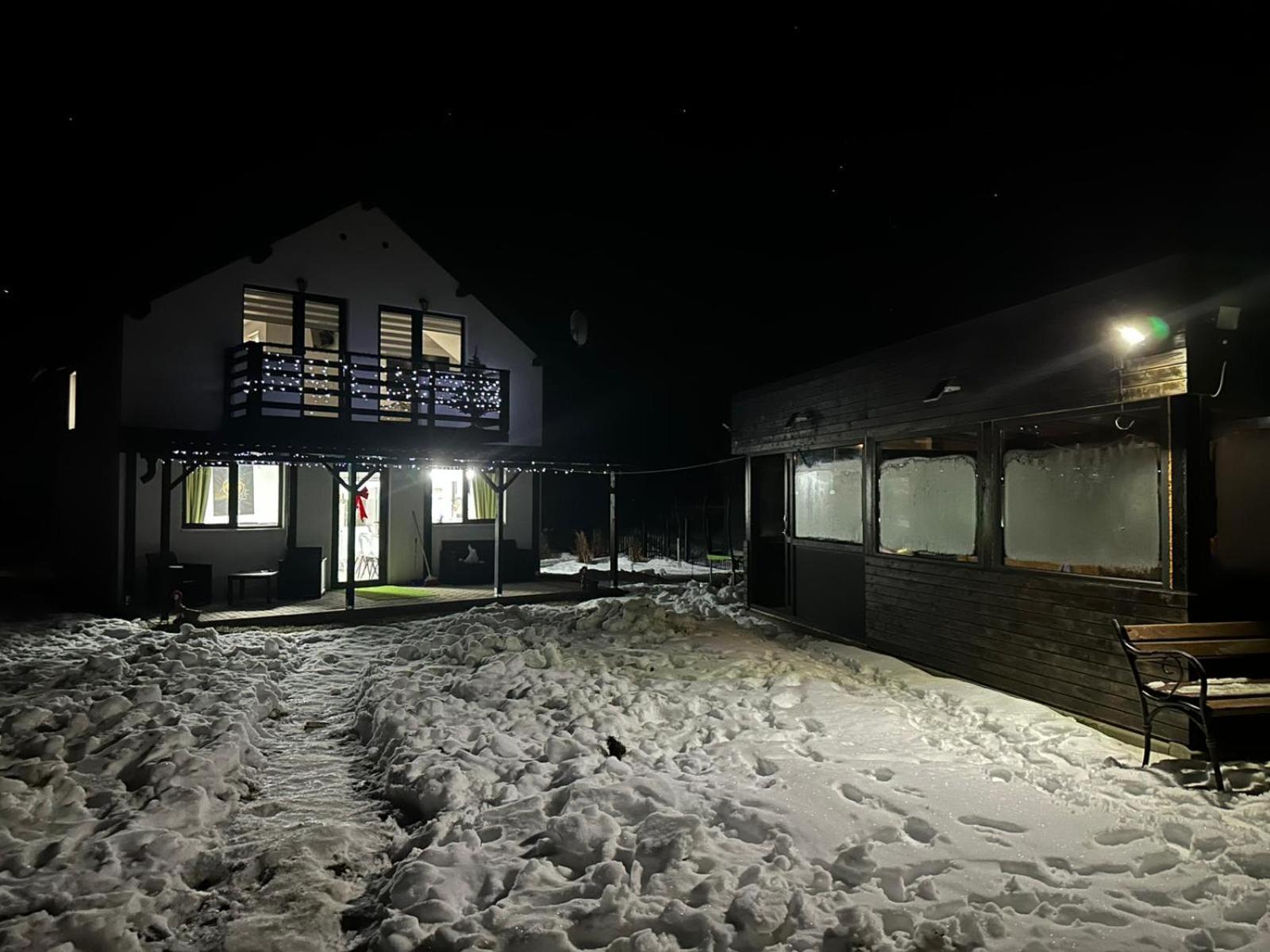 Vila Raisa Neagra Sarului Exteriér fotografie