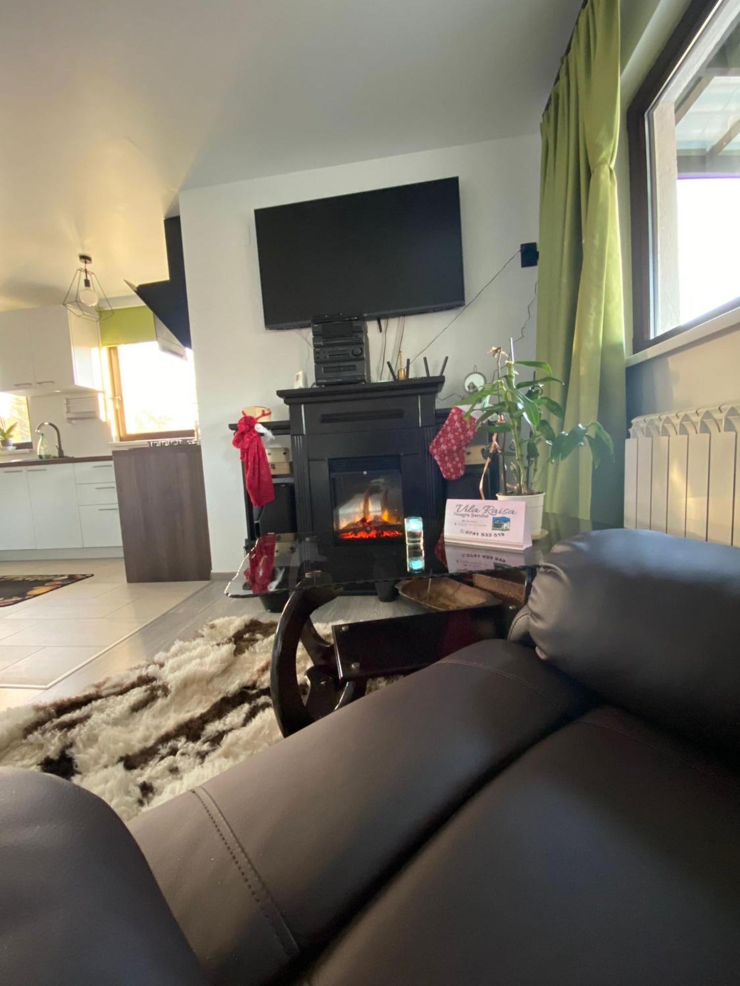 Vila Raisa Neagra Sarului Exteriér fotografie