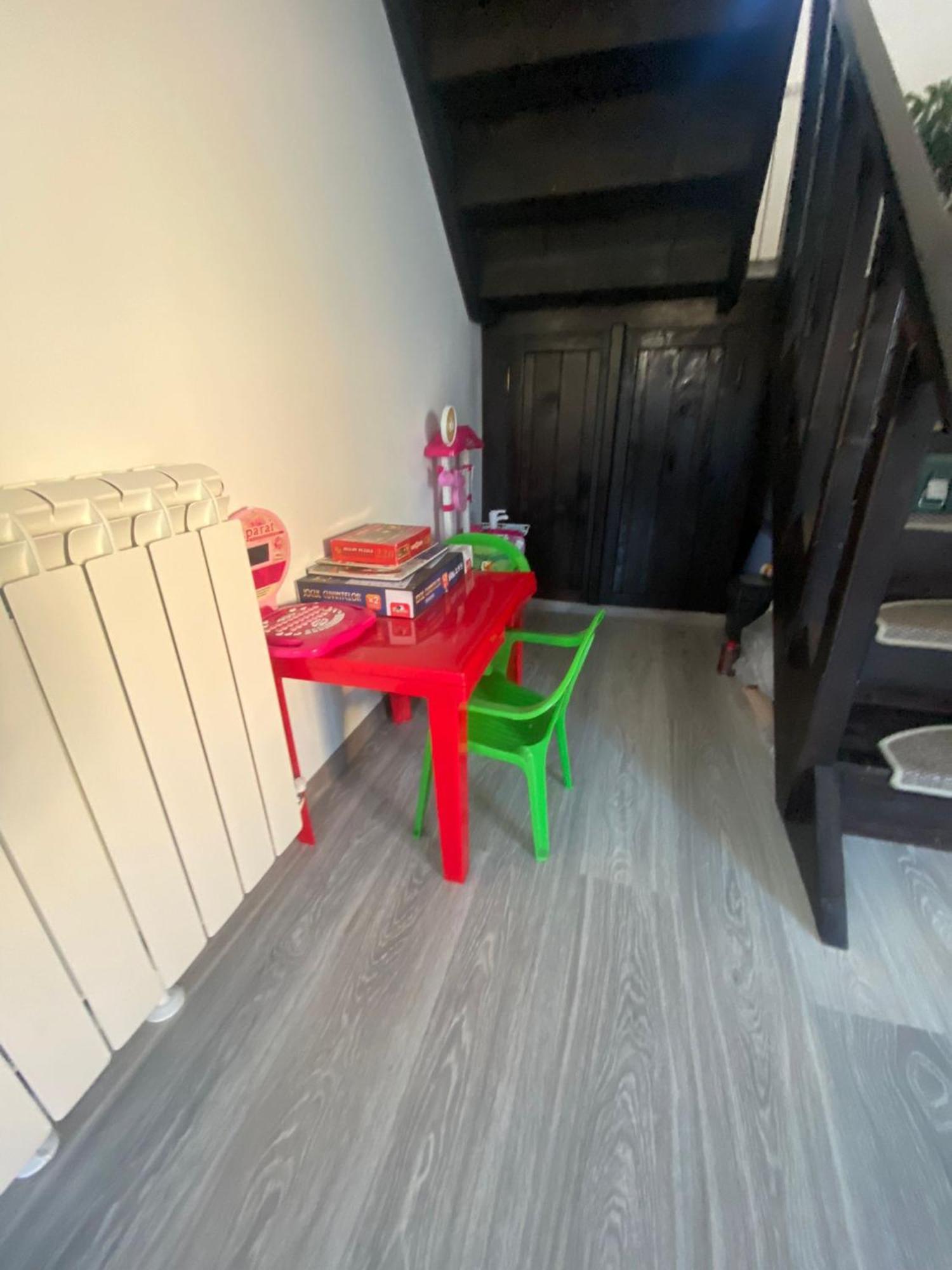 Vila Raisa Neagra Sarului Exteriér fotografie