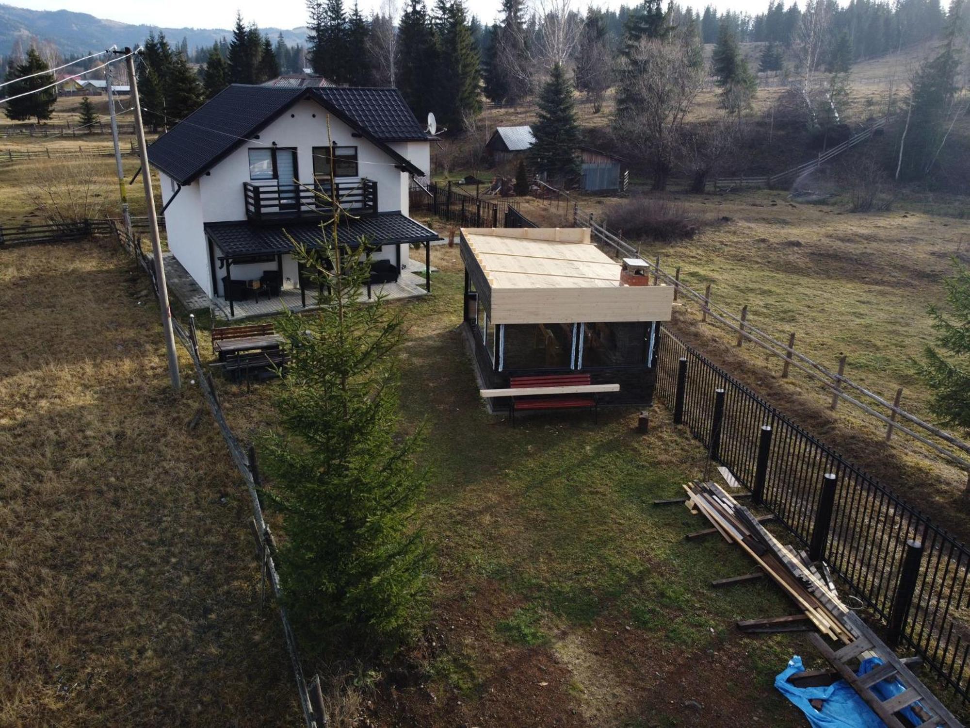Vila Raisa Neagra Sarului Exteriér fotografie