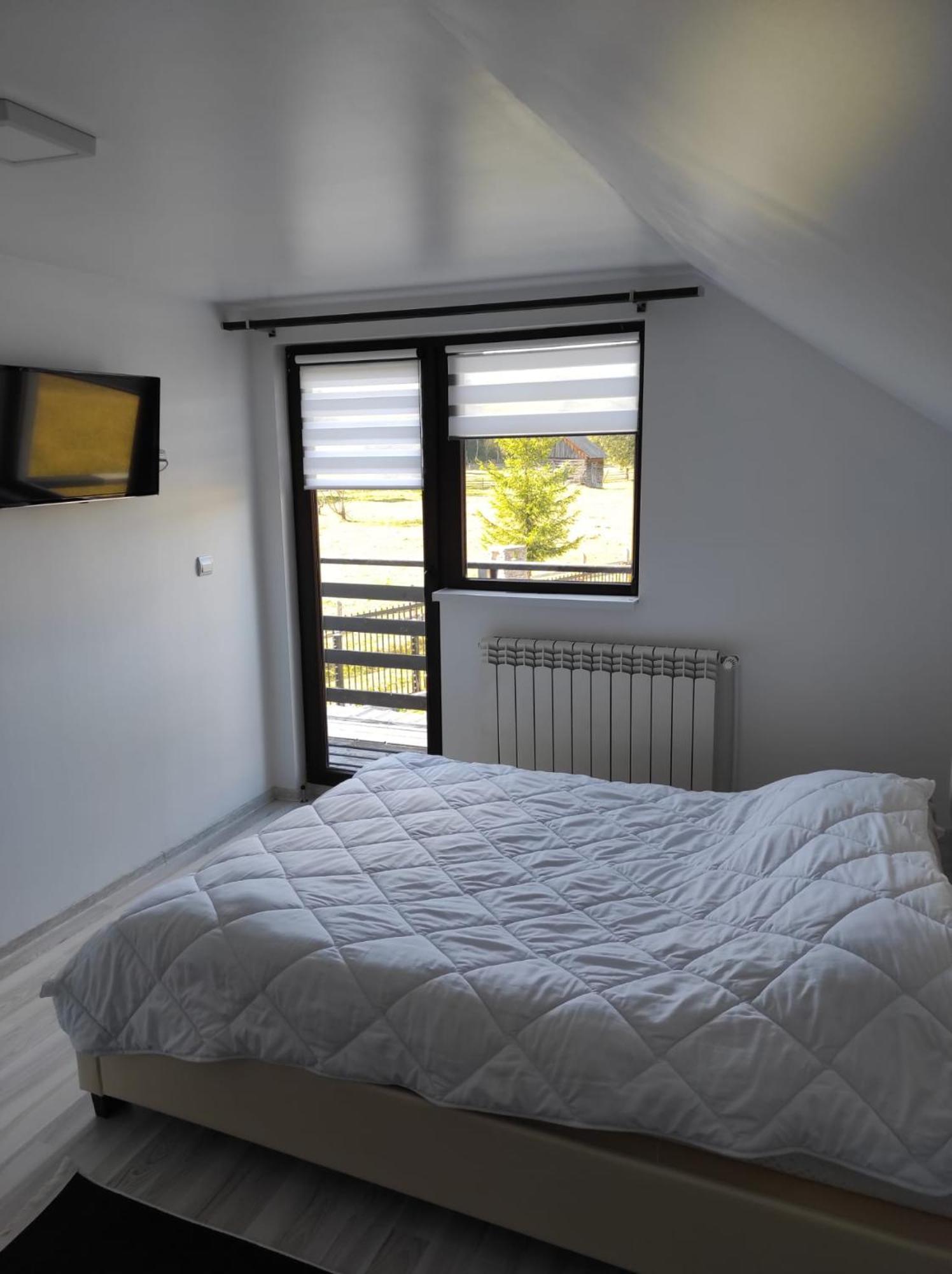 Vila Raisa Neagra Sarului Exteriér fotografie